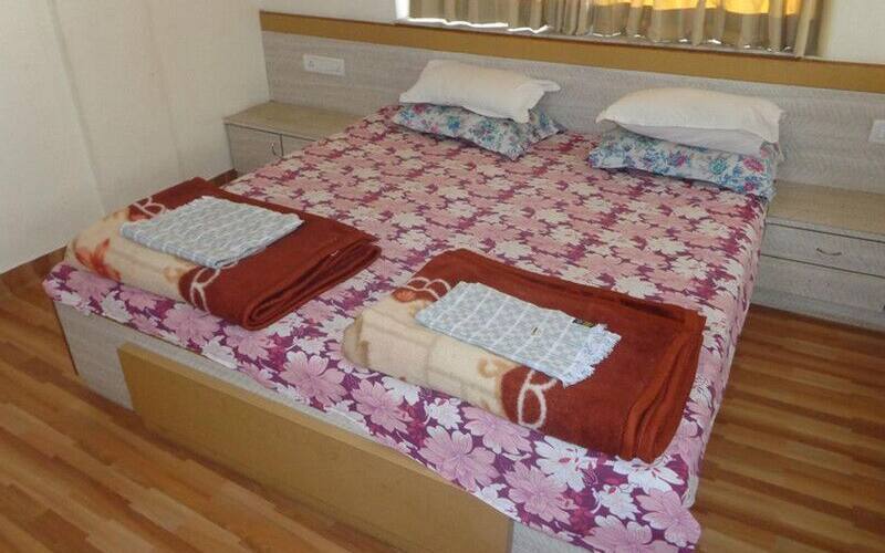 Hill View Cottage, Lonavala 1